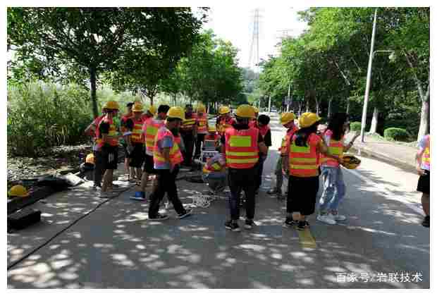 光明樓化糞池清掏師傅電話服務(wù)咨詢