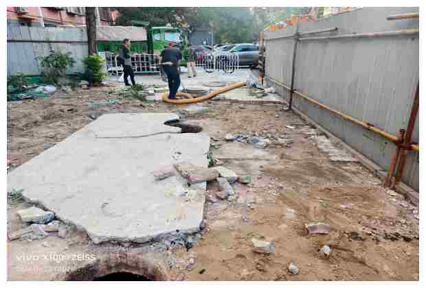 污水在化糞池中停留時(shí)間如何確定的影響因素與計(jì)算方法