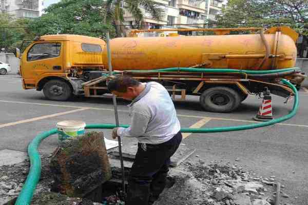 化糞池清掏