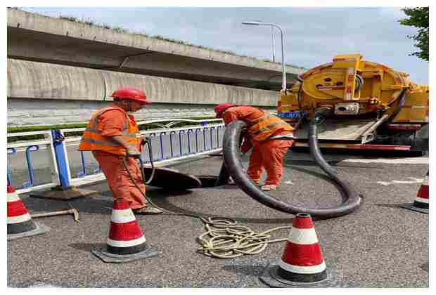 北京化糞池清理不當(dāng)引發(fā)的環(huán)境問題及解決方案