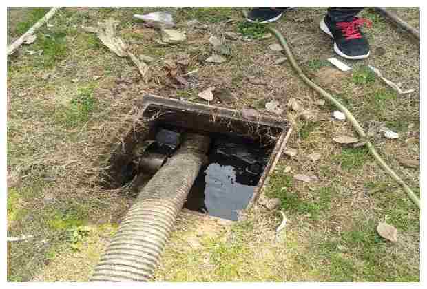 長(zhǎng)哨營(yíng)鄉(xiāng)東南溝村格柵溝清理的方案