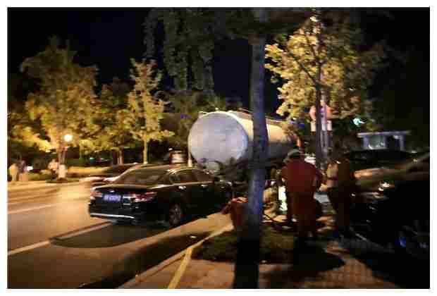 里長溝村泥沙井管道疏通需要做些什么